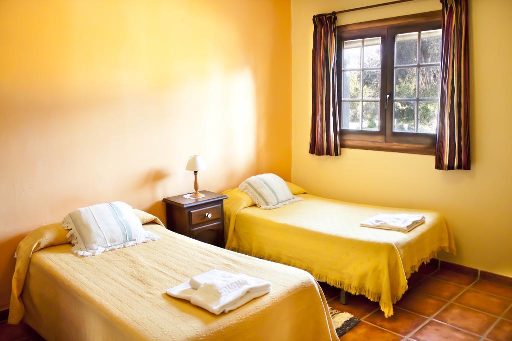 Cortijo Puerta Casas Rurales Орхива Номер фото