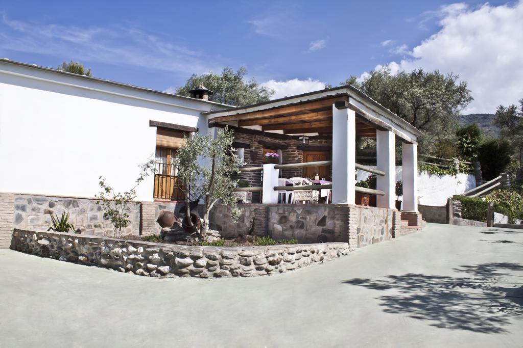 Cortijo Puerta Casas Rurales Орхива Номер фото